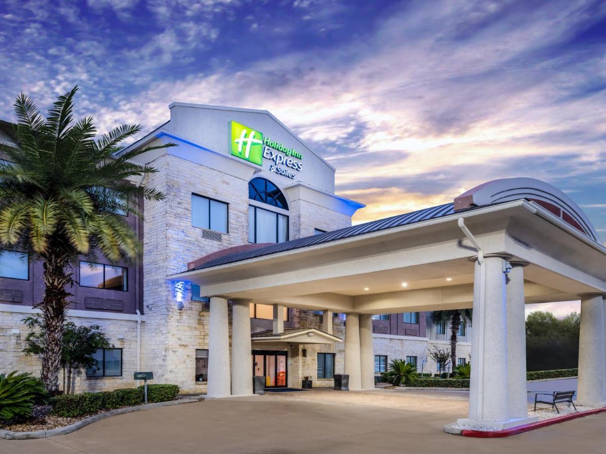 HOLIDAY INN EXPRESS HOTEL SUITES BEAUMONT NORTHWEST AN IHG